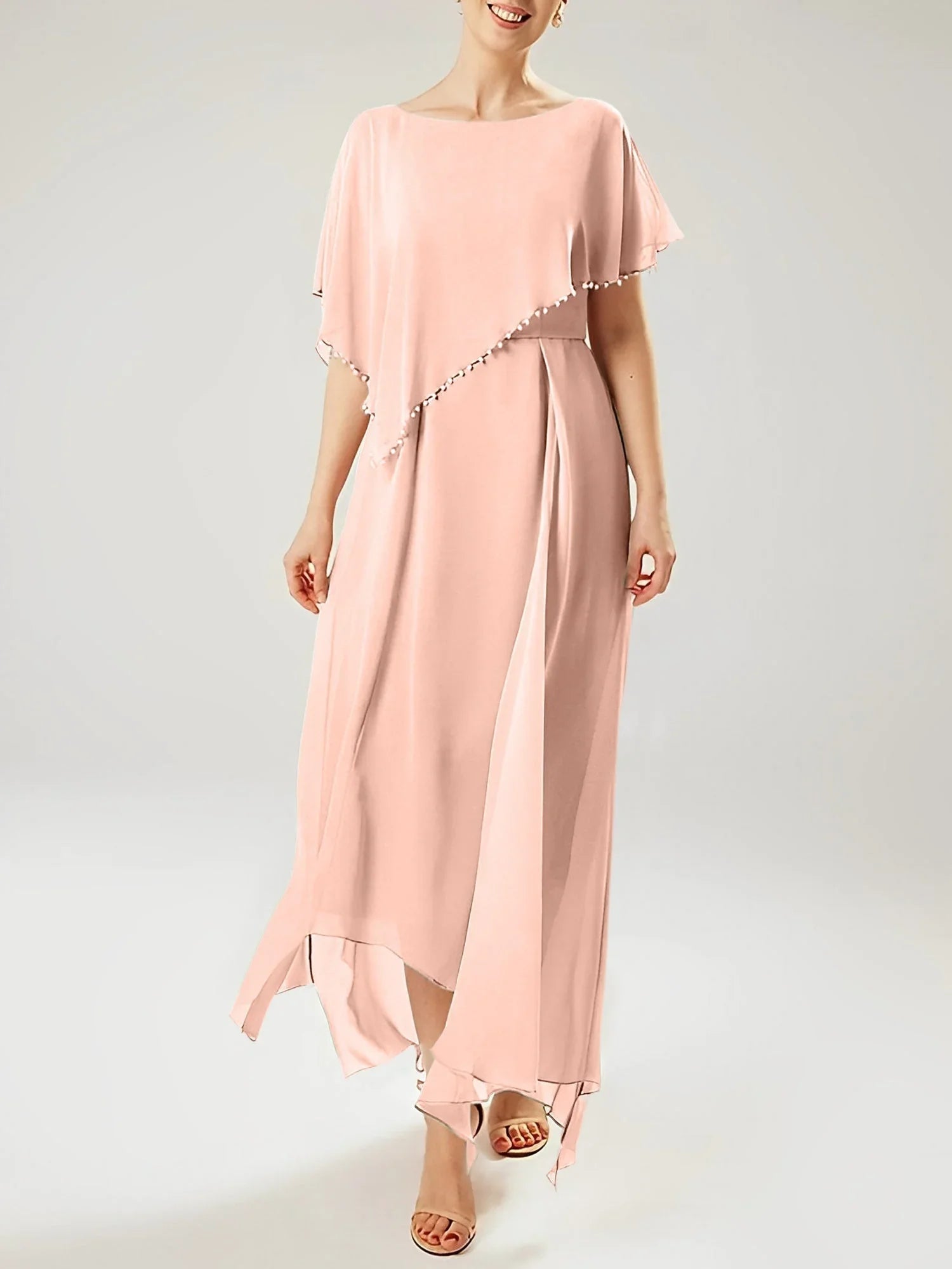 Robe fourreau/colonne à manches courtes pour la mère de la mariée avec pompon