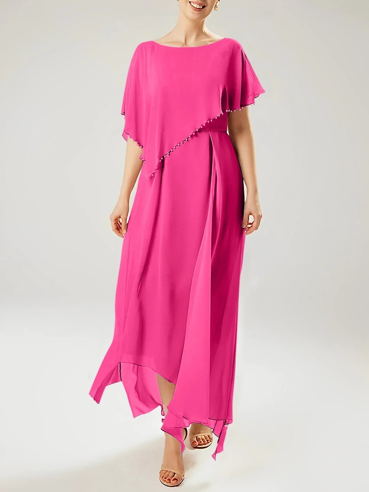 Robe fourreau/colonne à manches courtes pour la mère de la mariée avec pompon