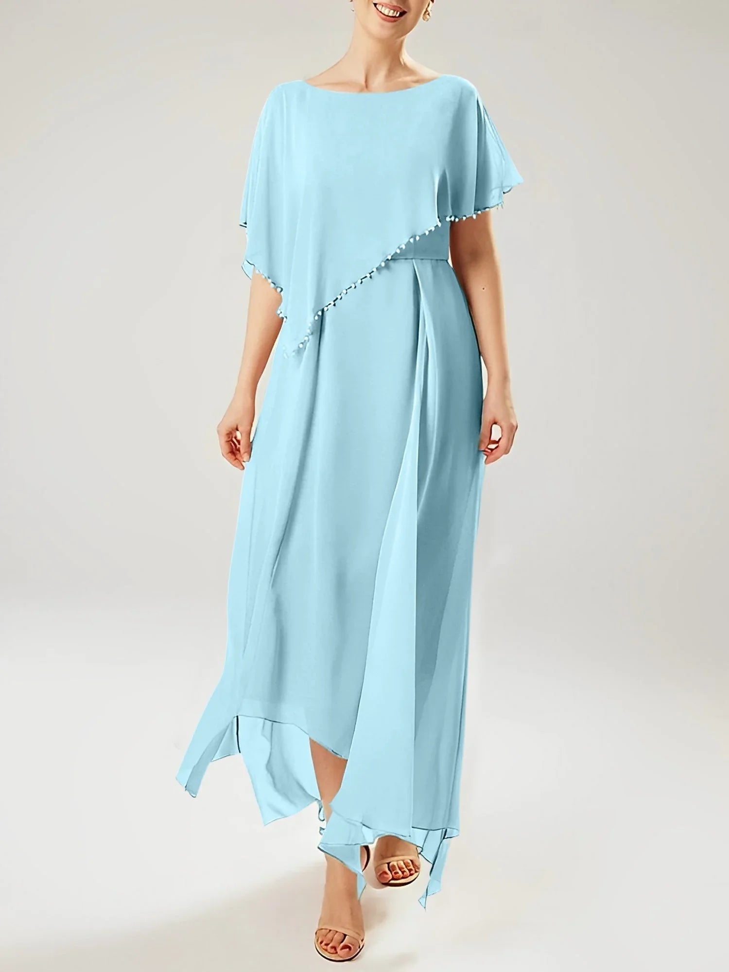 Robe fourreau/colonne à manches courtes pour la mère de la mariée avec pompon