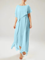 Abito a guaina/colonna con scollo a barca e maniche corte per madre della sposa con nappina