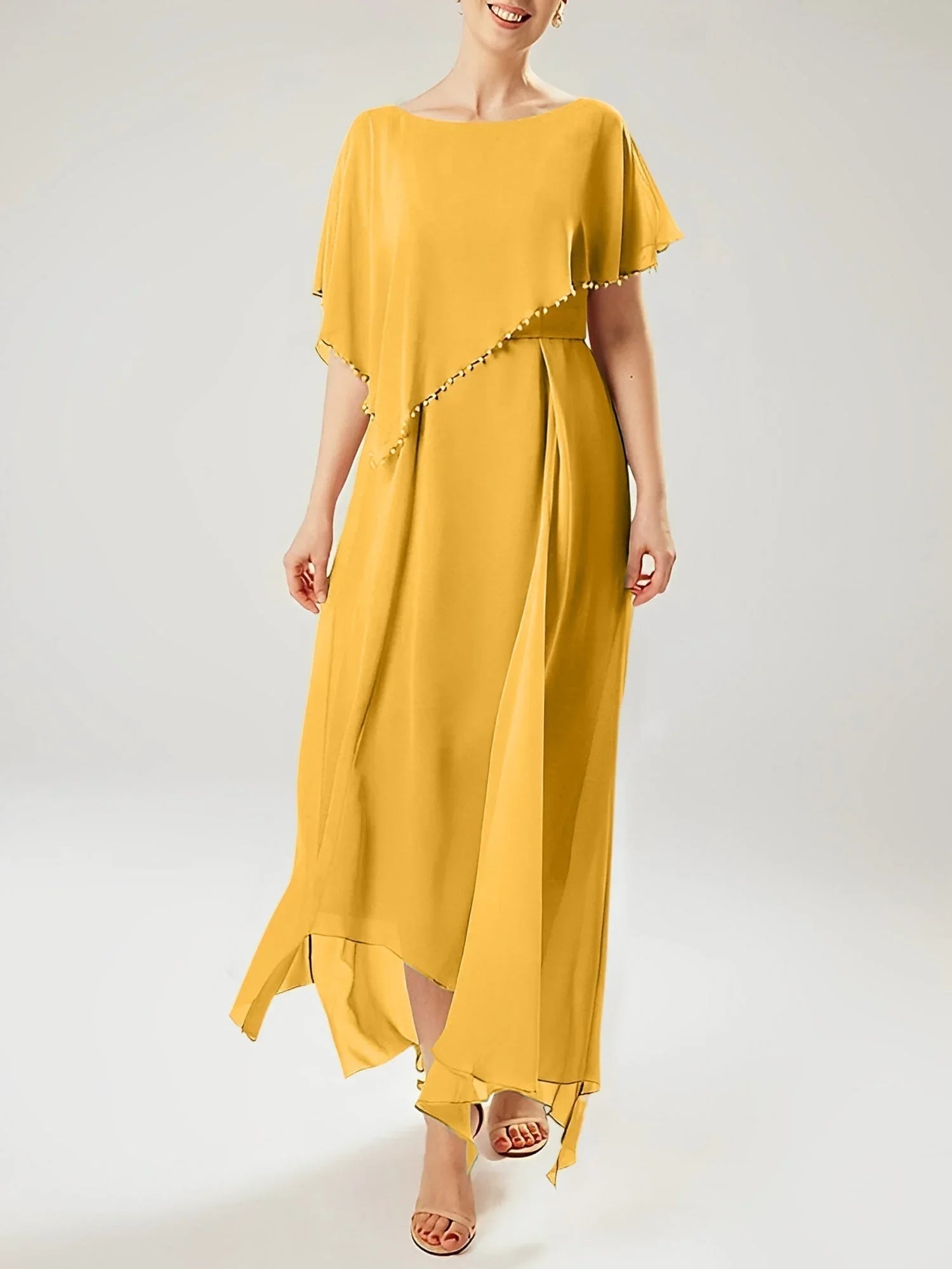 Robe fourreau/colonne à manches courtes pour la mère de la mariée avec pompon