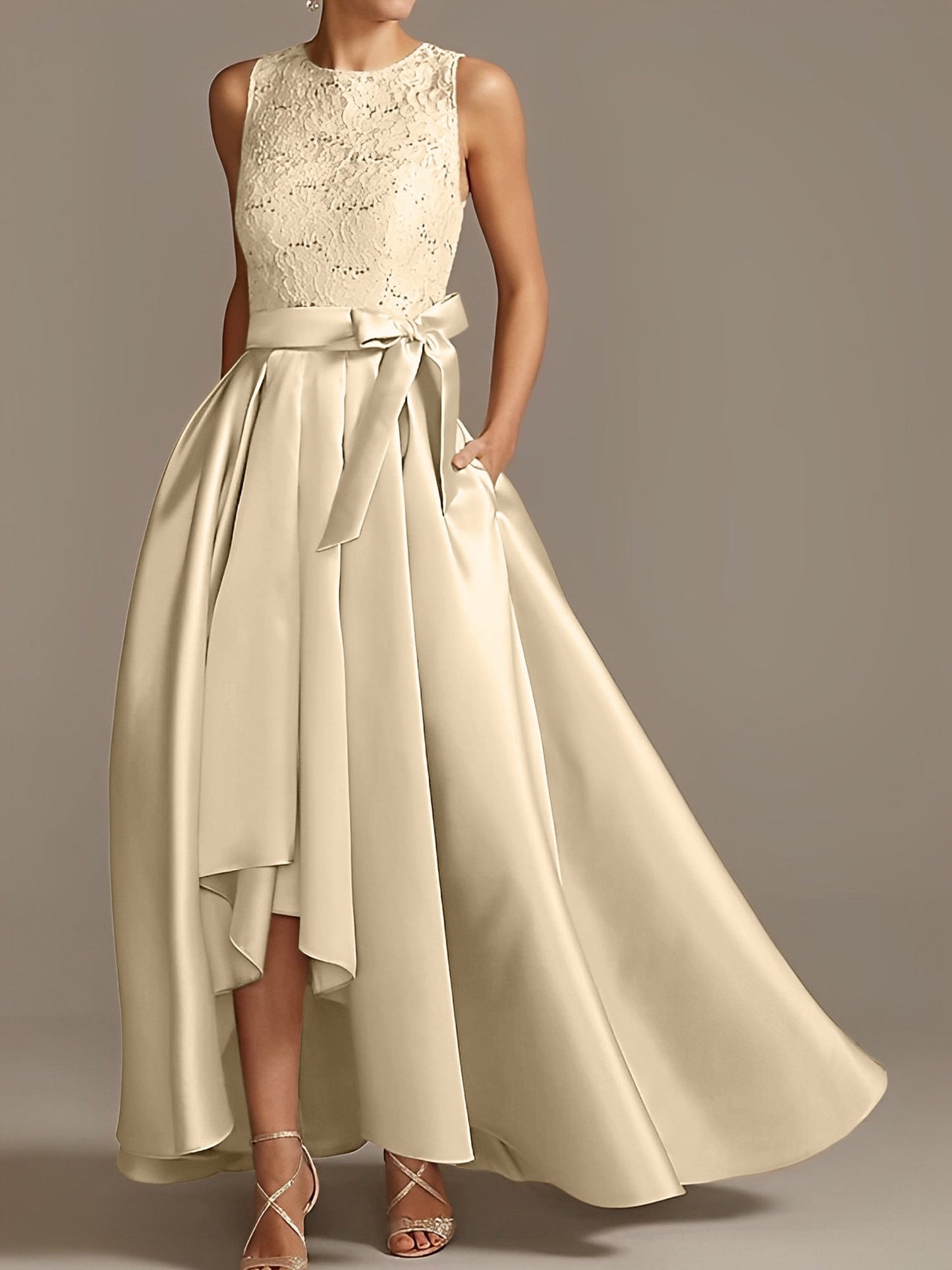Vestidos de madre de la novia de corte A/princesa, sin mangas, con escote joya y encaje plisado 