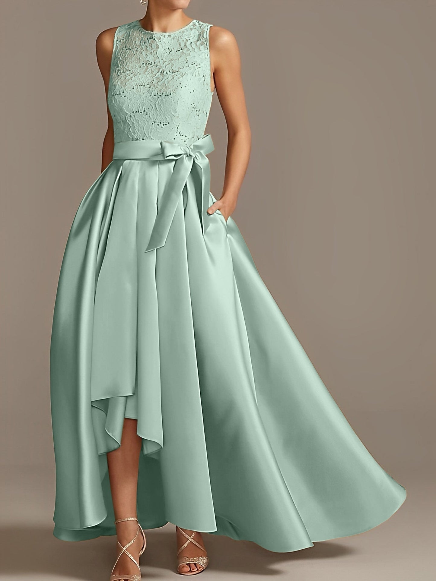 Vestidos de madre de la novia de corte A/princesa, sin mangas, con escote joya y encaje plisado 