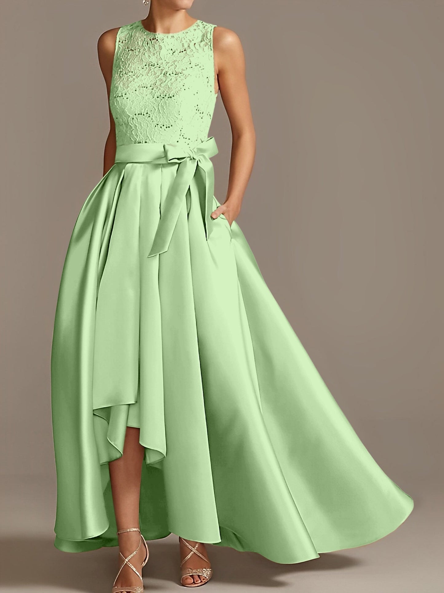Vestidos de madre de la novia de corte A/princesa, sin mangas, con escote joya y encaje plisado 