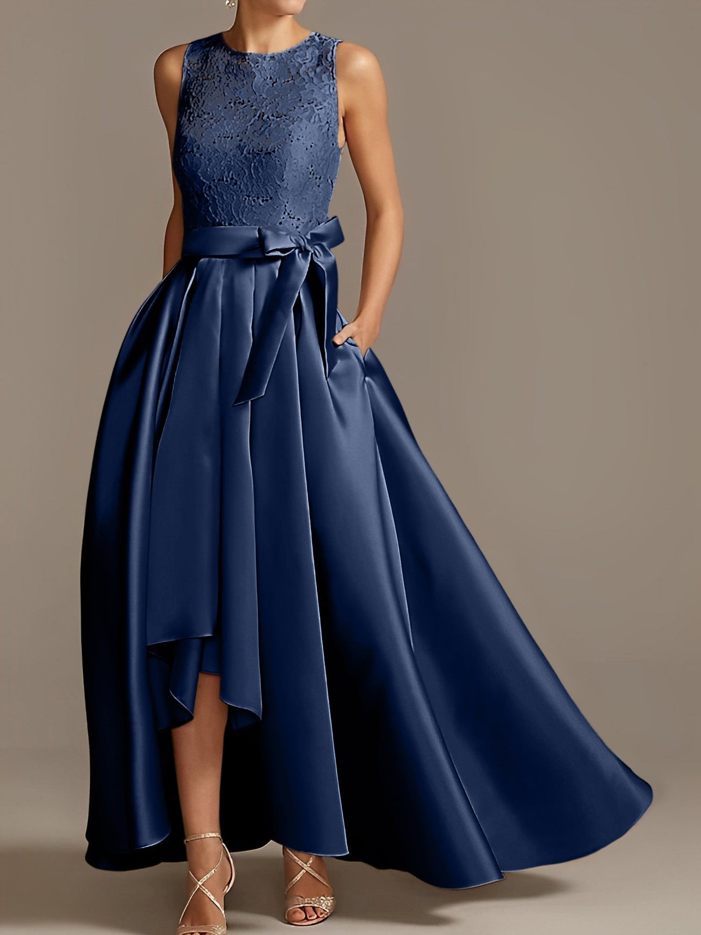 Vestidos de madre de la novia de corte A/princesa, sin mangas, con escote joya y encaje plisado 
