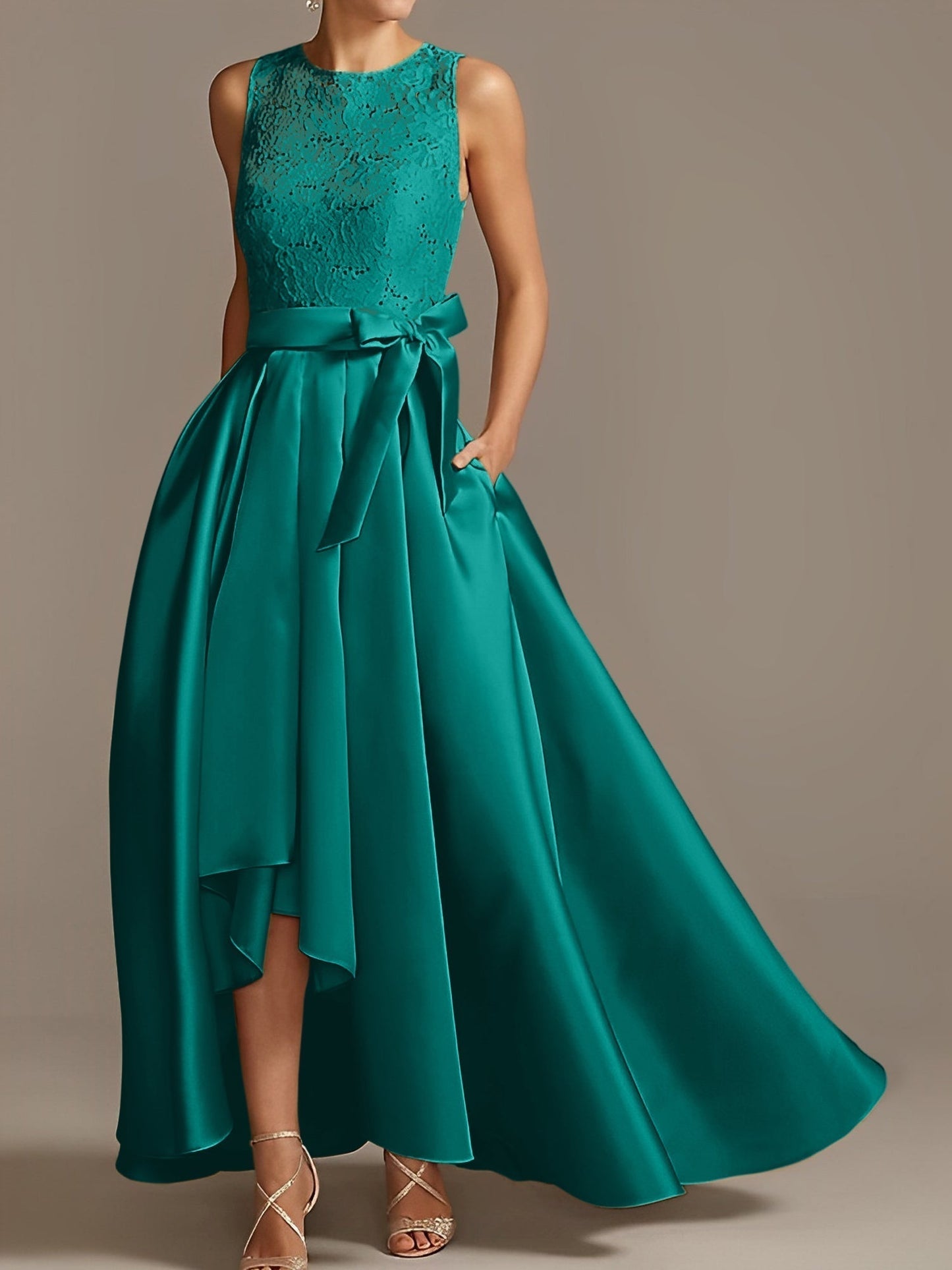 Vestidos de madre de la novia de corte A/princesa, sin mangas, con escote joya y encaje plisado 