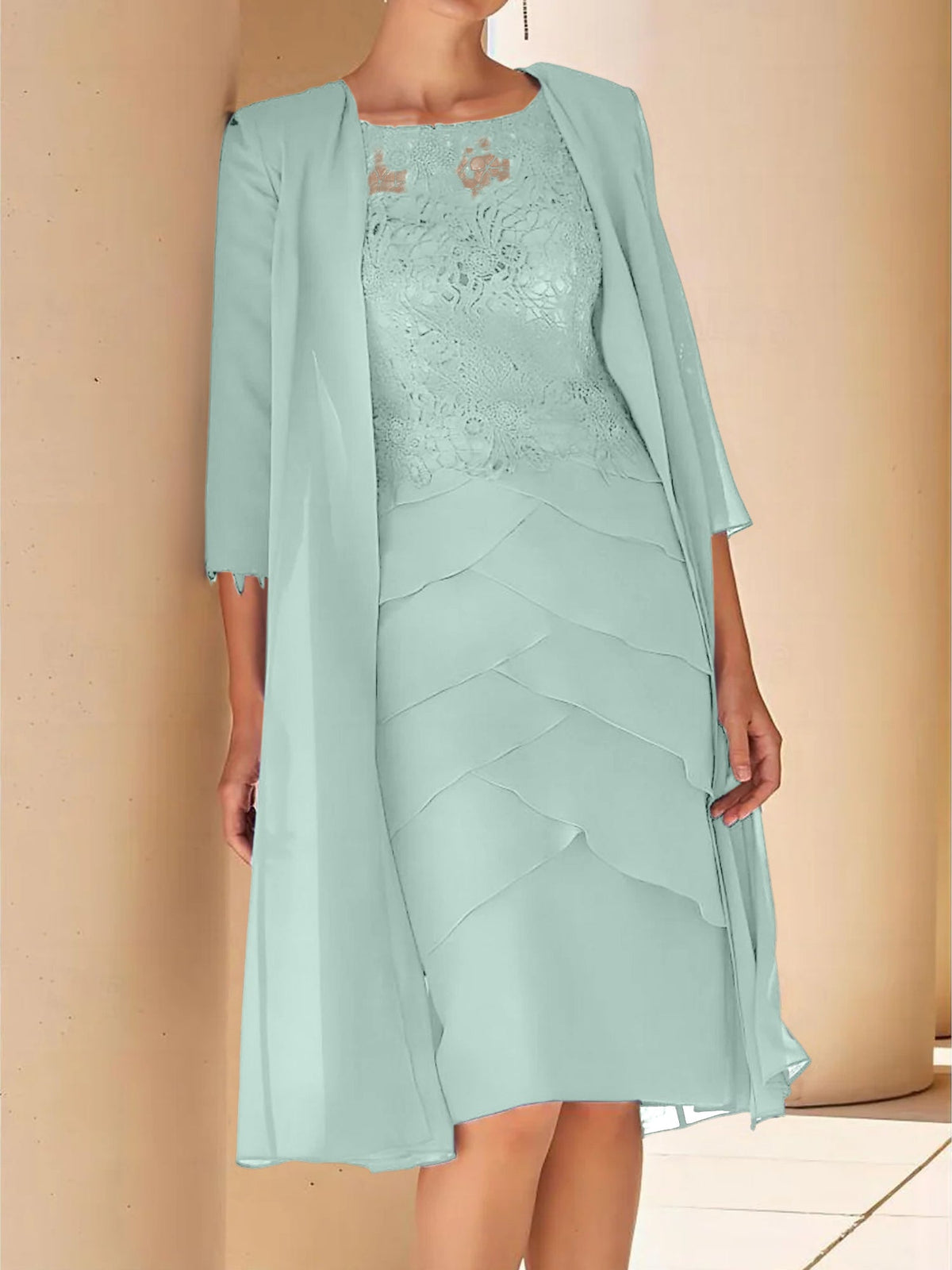 Mother Of The Bride Lace Sheath Dress With Short Sleeves Knee Length