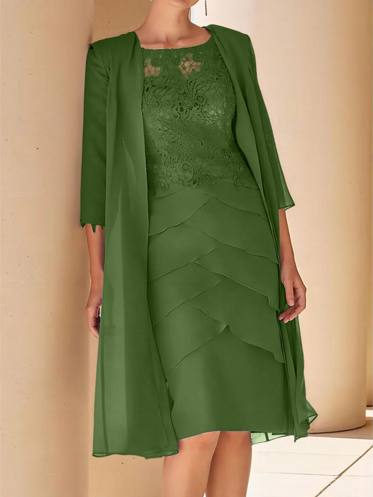 Mother Of The Bride Lace Sheath Dress With Short Sleeves Knee Length