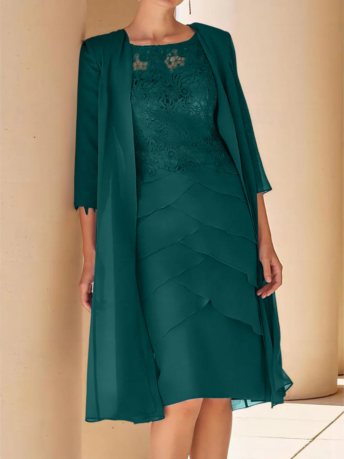 Mother Of The Bride Lace Sheath Dress With Short Sleeves Knee Length
