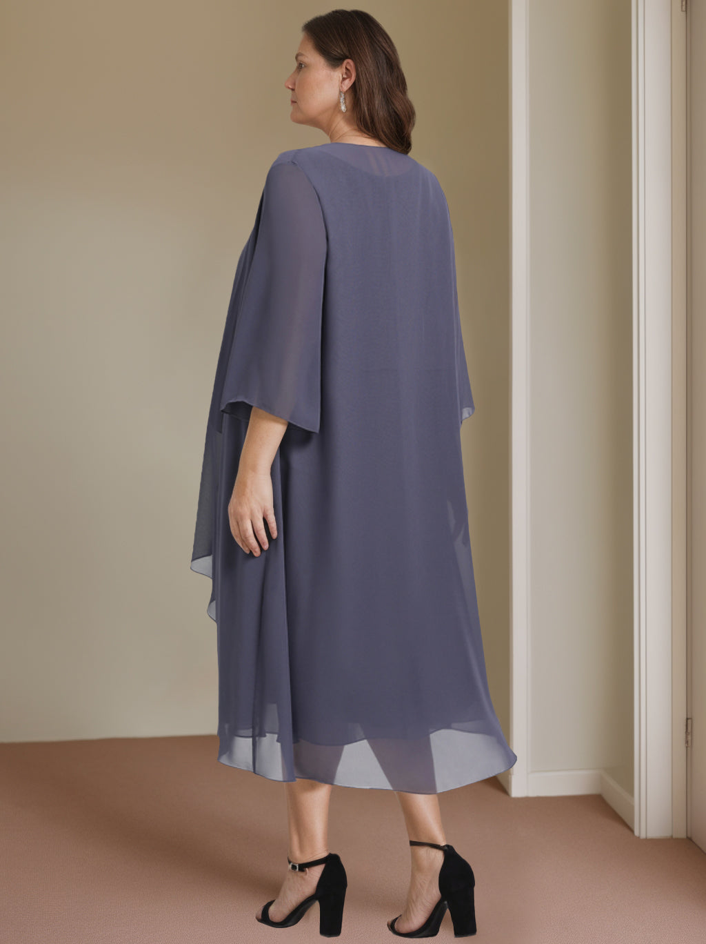 Plus Size Mother of the Bride Knee Length A Line Beaded Dress Scoop Neck