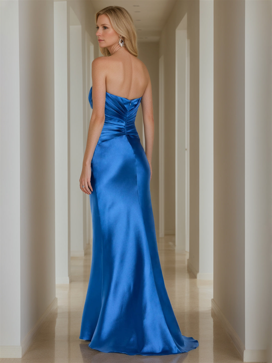 Elegant Floor Length Strapless Mermaid Gown for Mother of the Bride