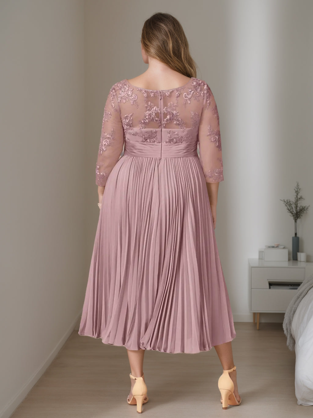 Plus Size Mother of the Bride Tea Length A Line Dress With Scoop Neck Ruffles