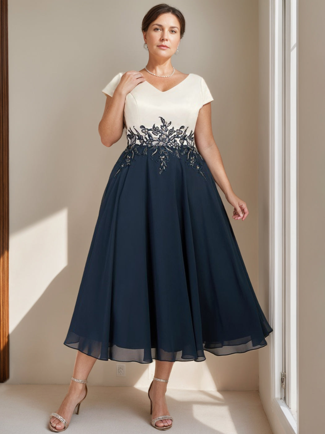 Plus Size Tea Length Mother of the Bride Dress With Lace V Neck Short Sleeves