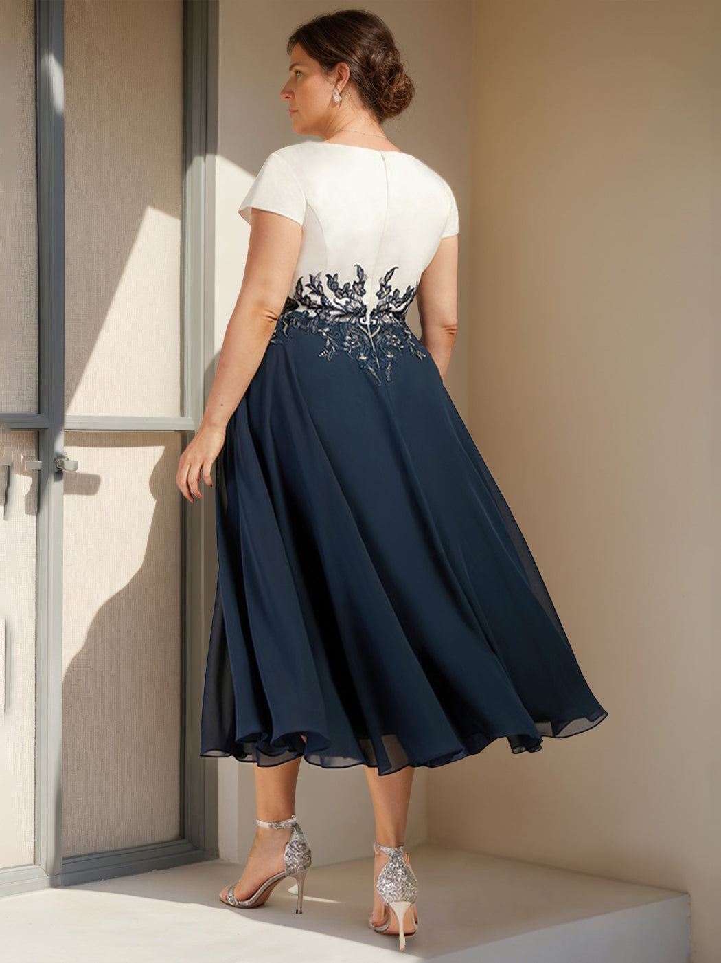Plus Size Tea Length Mother of the Bride Dress With Lace V Neck Short Sleeves