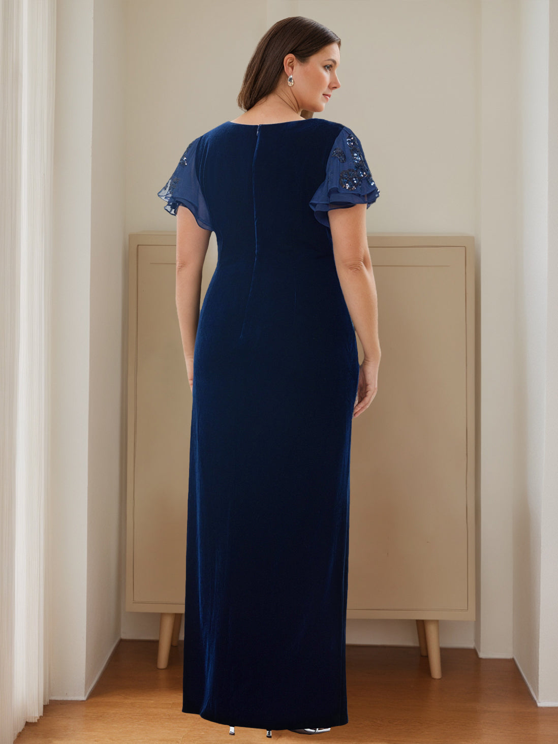 Velvet V Neck Floor Length Sheath Dress With Appliques For Mother Of The Bride