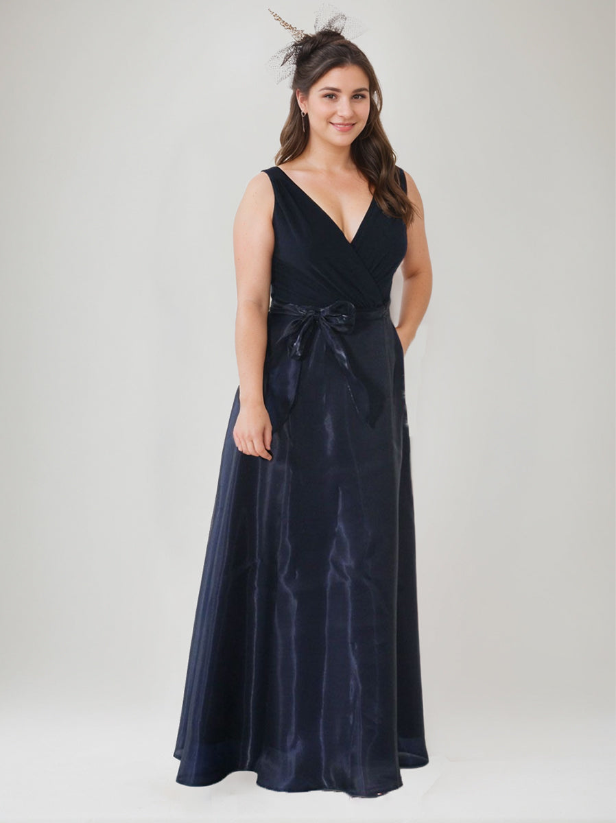 Plus Size V Neck Sleeveless A Line Mother Of The Bride Dress Floor Length Bow