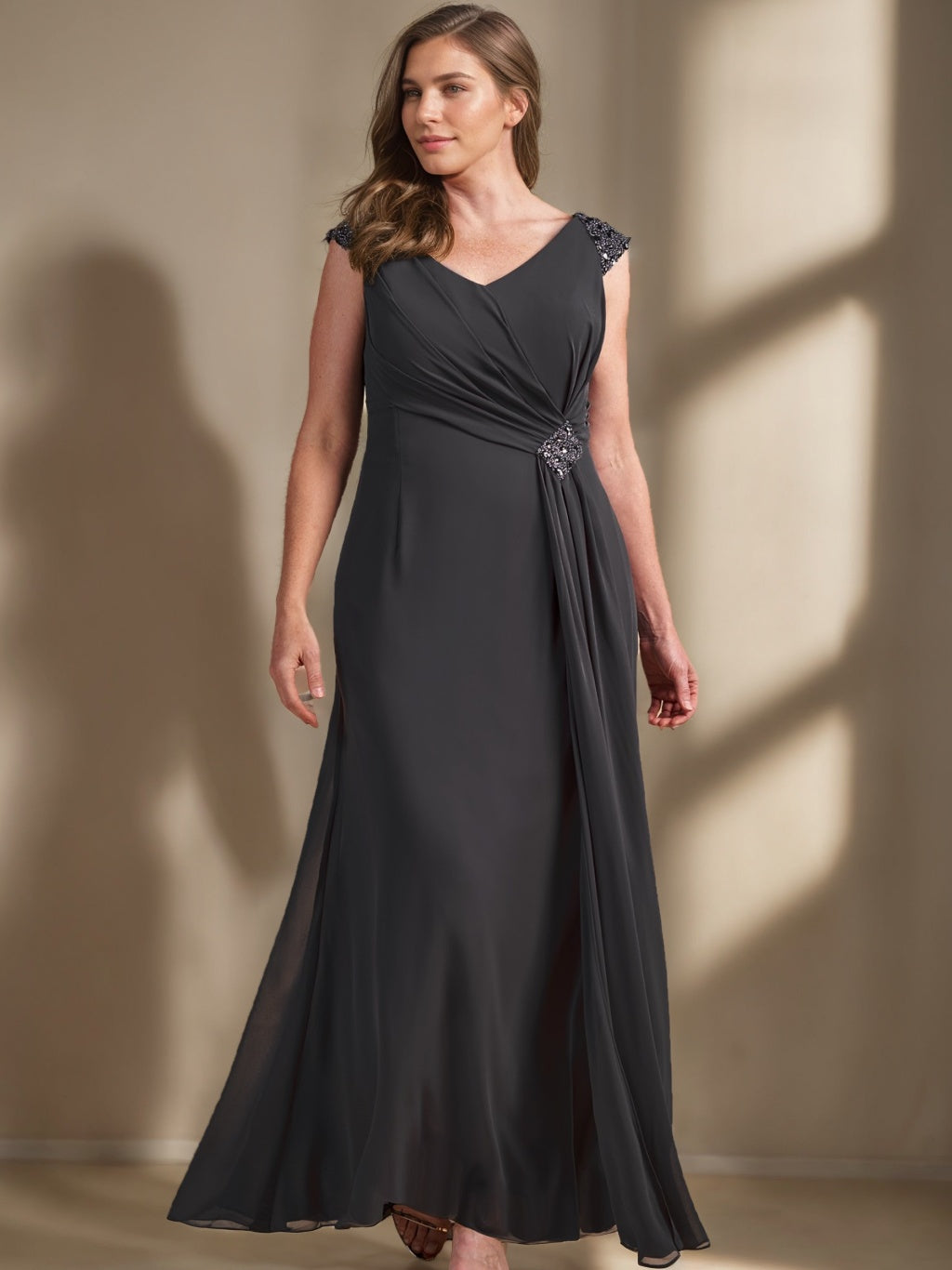 V Neck Sleeveless Plus Size Mother of the Bride A Line Floor Length Sequins Gown