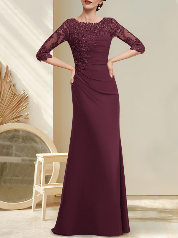 Robe de mère de la mariée en mousseline et dentelle, longueur au sol, en ligne A, décolleté en U, ornée de perles et de paillettes plissées