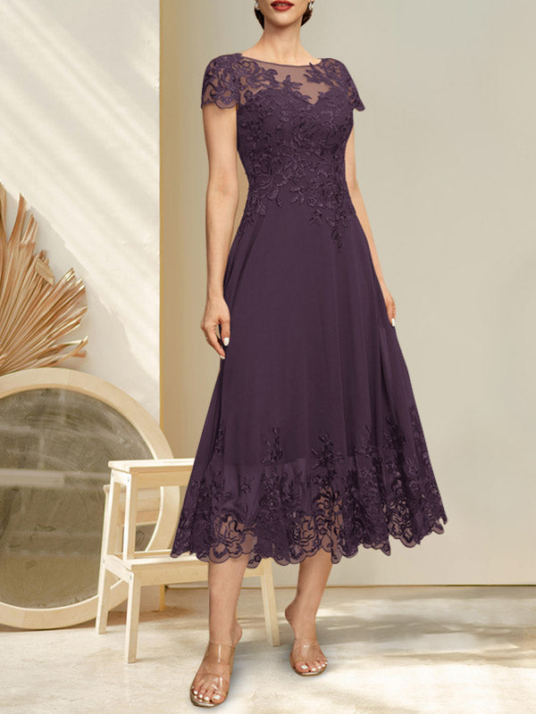 Robe de mère de la mariée en dentelle et mousseline, longueur thé, en forme de A, décolleté illusion en forme de cuillère, ornée de paillettes