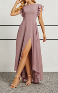 Robe midi en mousseline rose poussiéreux à encolure bateau, ourlet asymétrique, manches volantées et dos en V