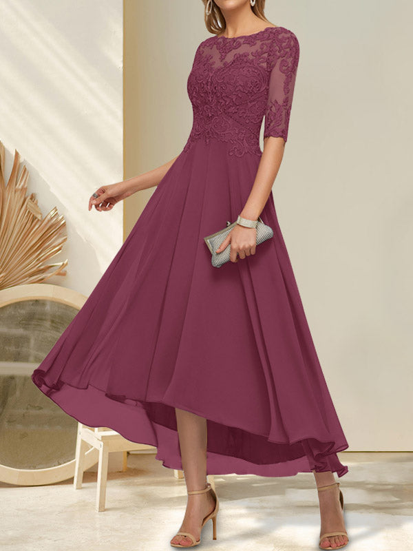 Robe de mère de la mariée en mousseline et dentelle, ligne A, col bateau illusion, asymétrique, ornée de perles et de paillettes