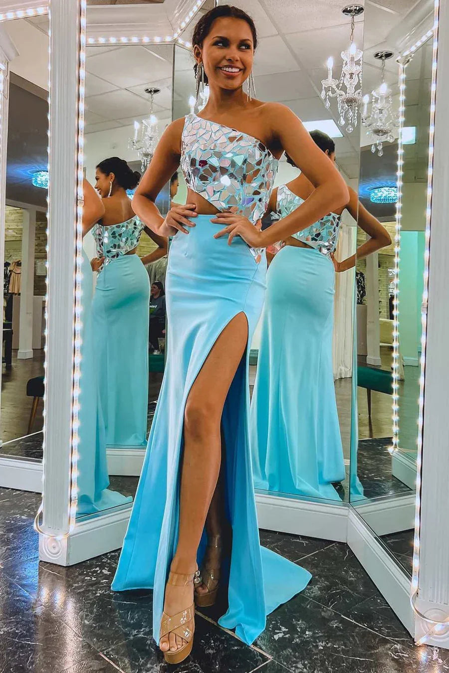 Ashley | Robe fourreau à une épaule avec miroir et paillettes pour soirée
