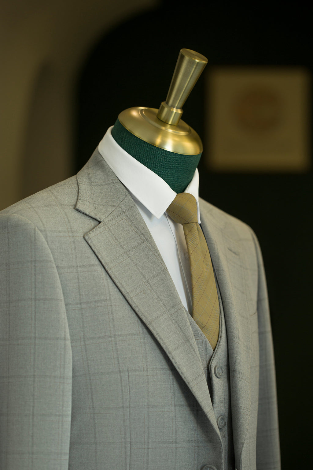 Completo da Sposa a Quadri Grigio Chiaro in 3 Pezzi per lo Sposo e i Testimoni