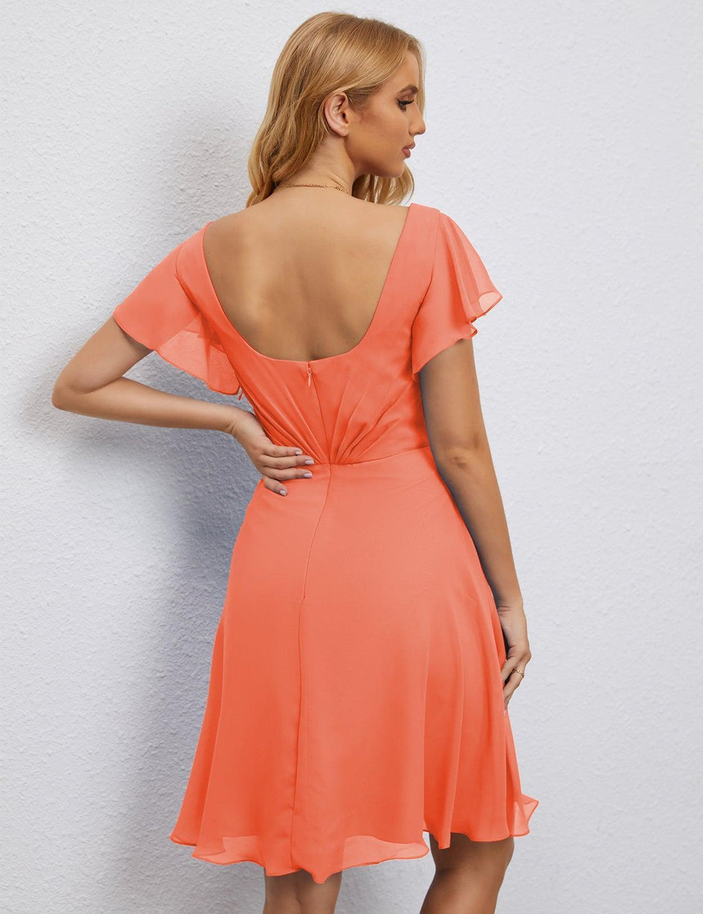 Vestido de Regresso a Casa em Forma de U Vestido de Baile Formal Vestido de Cocktail de Comprimento ao Joelho Manga Curta para Festa 28077