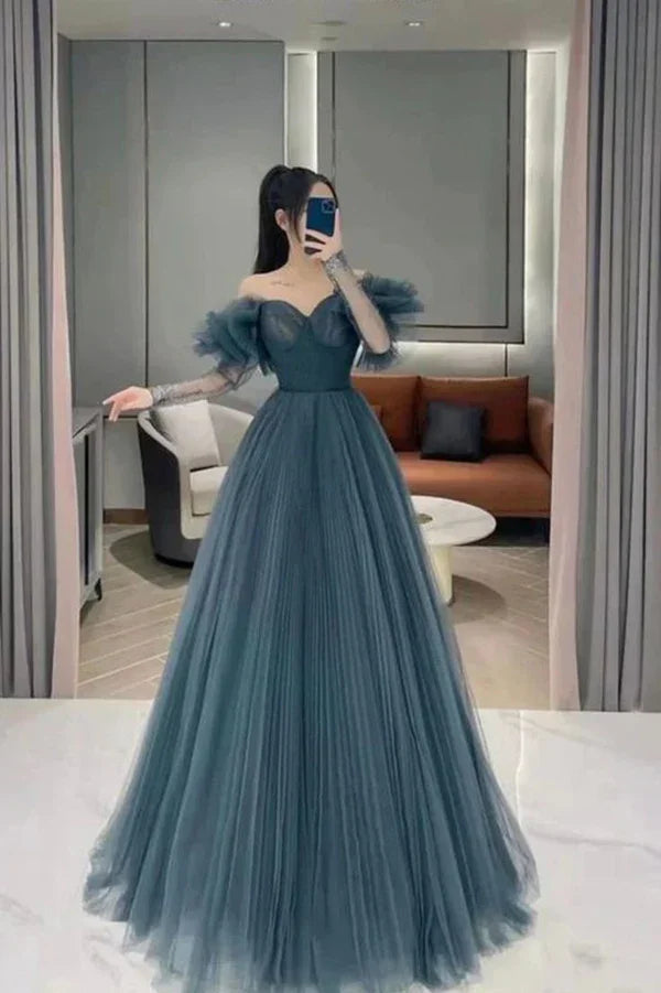 Abito lungo da sera in tulle blu, modello a linea ad A Y190