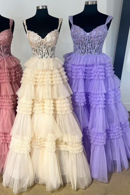 Vestido de fiesta largo de tul con hombros descubiertos y volantes en capas