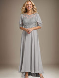 Robe de mère de la mariée en mousseline et dentelle asymétrique à encolure dégagée en ligne A avec perles