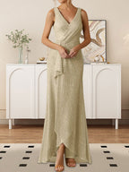 Robe en maille métallique froncée à encolure en V et coupe en A