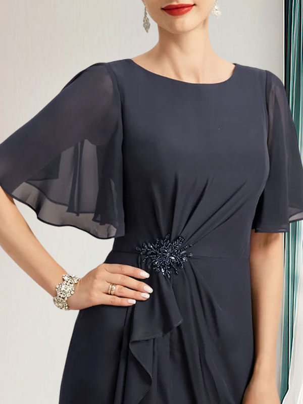 Robe de mère de la mariée en mousseline longueur au sol, en ligne A, décolleté arrondi, avec volants en cascade, perles et paillettes