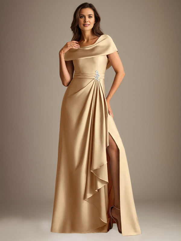 Robe de mère de la mariée en satin extensible, longueur au sol, coupe en A avec encolure dégagée et volants en cascade