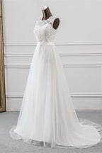 Classic Tulle A Line Jewel Wedding Dress with Appliques Lace