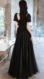 Abito lungo da sera in tulle nero a linea ad A Y1138
