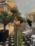 Elegant Strapless V Neck Sleeveless Long Prom Dress With Pleated Ruffle