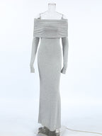 Abiti da Sera Lunghi a Maniche Lunghe e Aderenti con Piega a Soffietto, Monocolore, Spacco Laterale e Scollati sulle Spalle