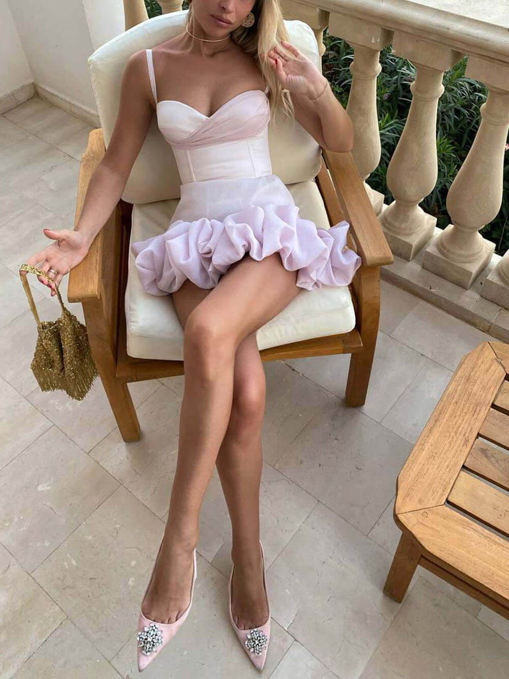 Vestido Mini Bustier com Babados Drapeados