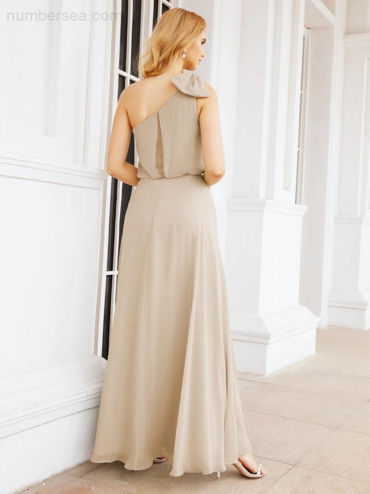 Robe de mariée longue asymétrique en mousseline à volants, sans manches et fendue sur le côté, modèle 28057