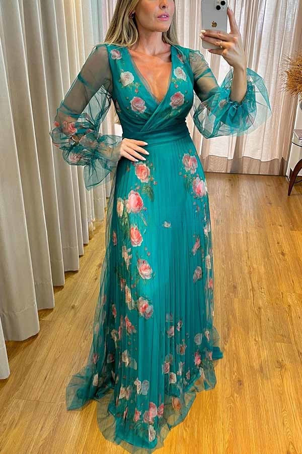 Vestido largo plisado de tul con patchwork floral "Te envío mi amor" 