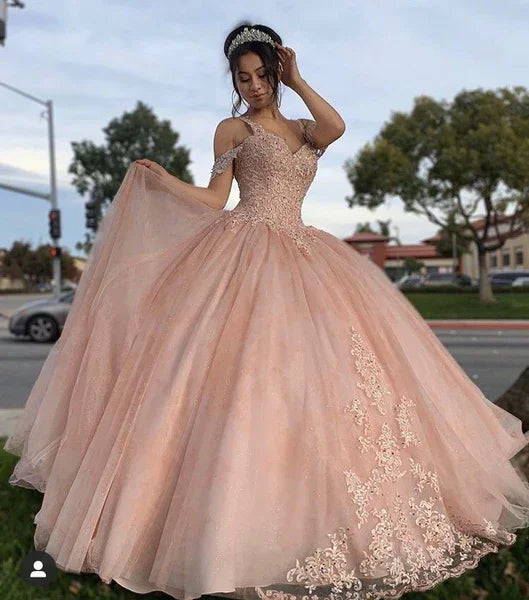 Robe de bal rose Quinceañera à épaules dénudées avec appliques en dentelle Y2734