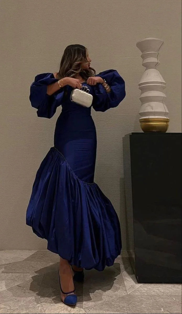 Vestido de noite formal azul com mangas bufantes únicas, pregas e corte sereia, vestido de baile Y7789