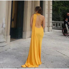 Vestido largo de gala amarillo satinado sin espalda y con hombros descubiertos Vestido de noche Y8466