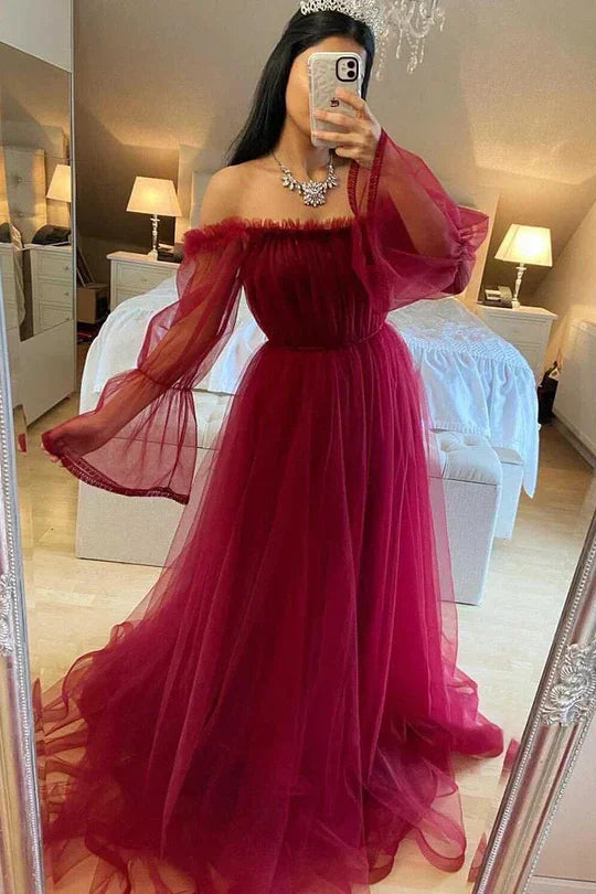 Abito da sera in tulle bordeaux con maniche lunghe Y503
