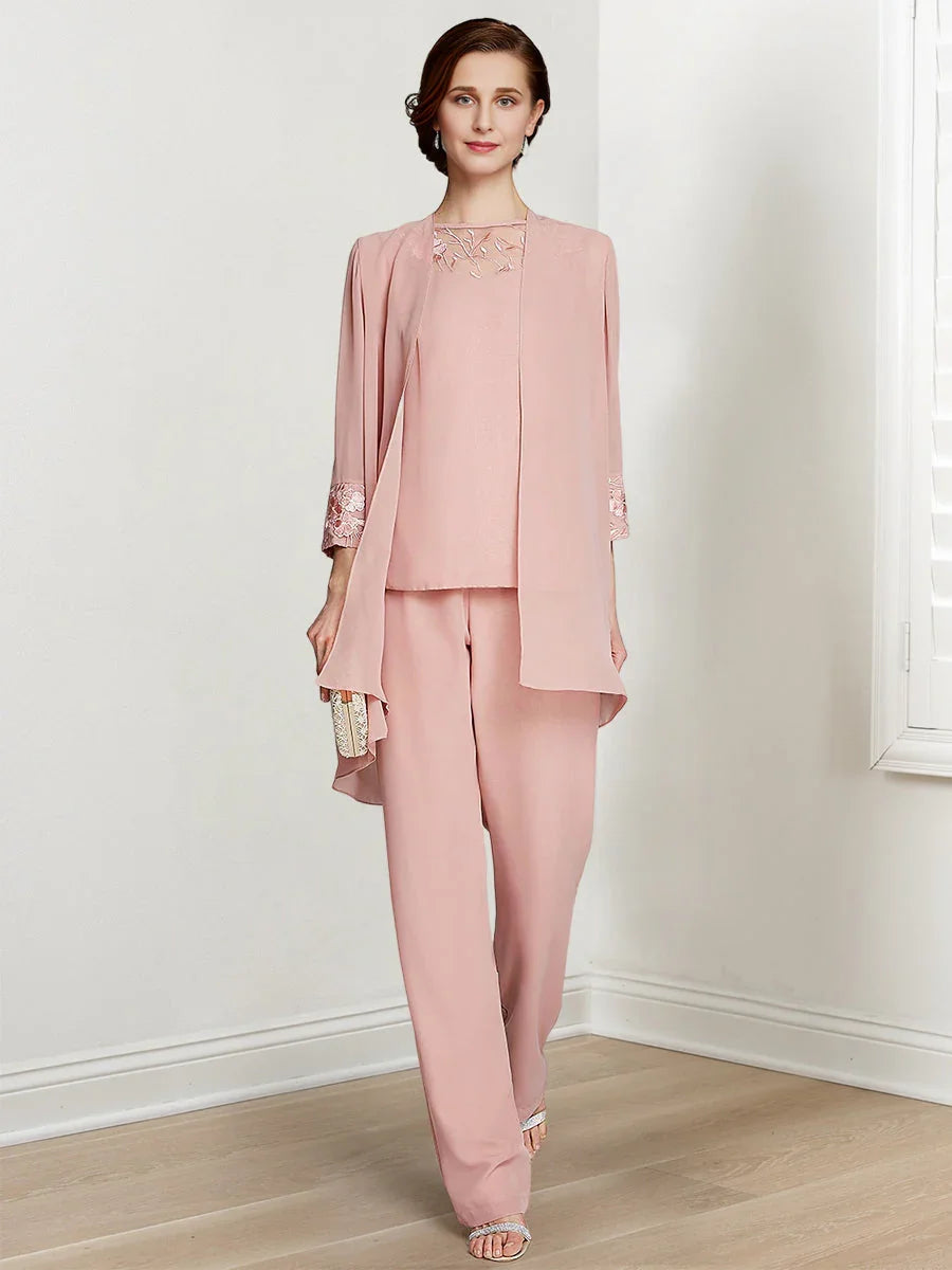 بدلة بنطلون بأكمام طويلة من الشيفون لأم العروس مع سترة