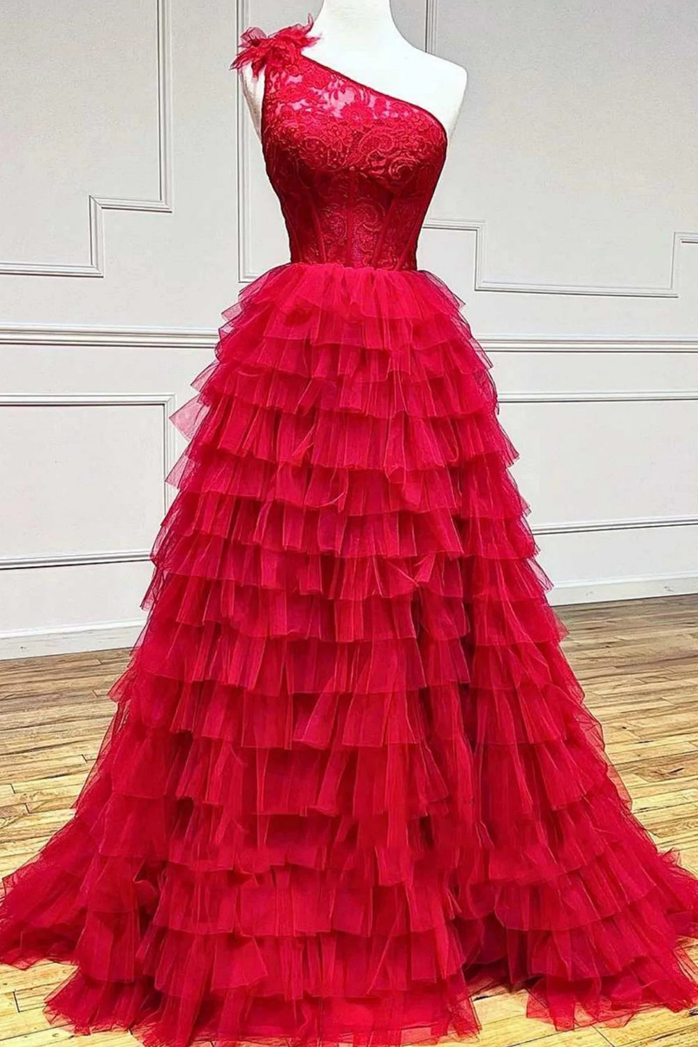 Roycebridal Kinsley | Vestido de fiesta largo con escote en A y un hombro escalonado