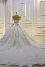 Chic Beading Lace Appliques Ball Gown Wedding Dress With Church Train Sleeves