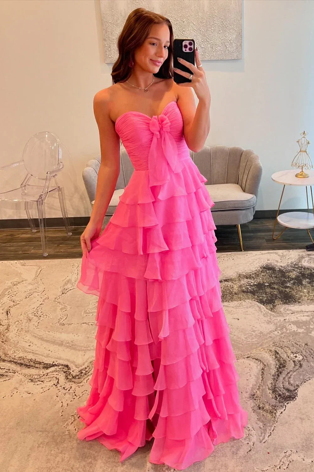 Abito lungo da sera a balze in chiffon a linea ad A con spacco