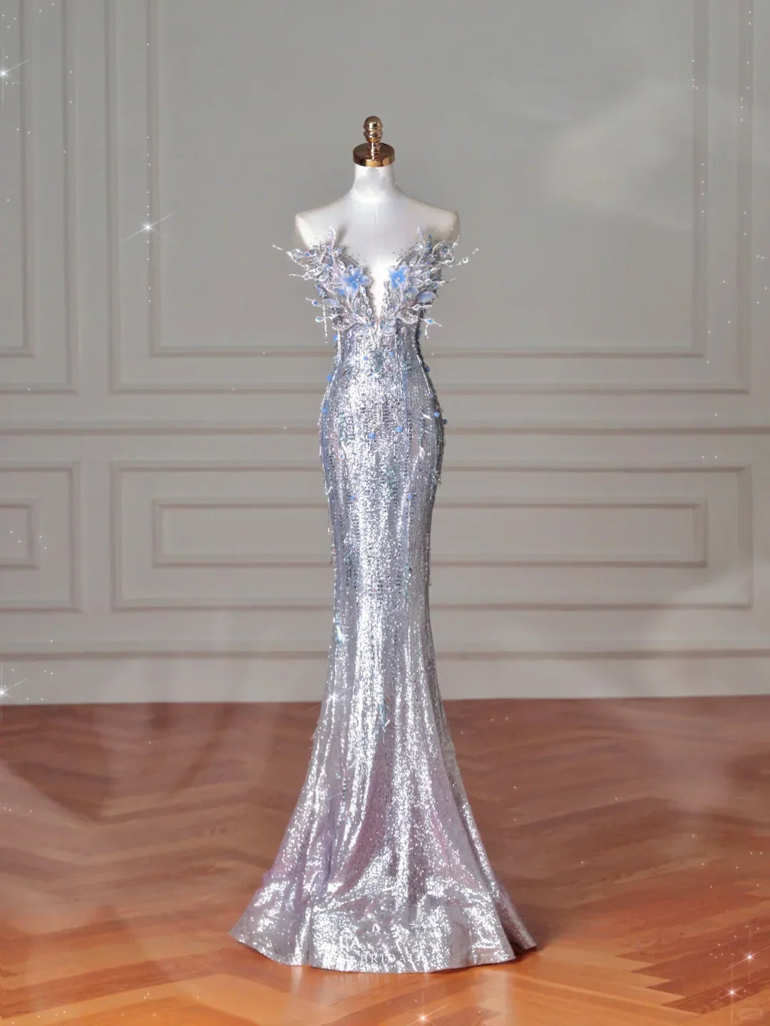 Abito da sera lungo da sirena con perline 3D e paillettes argento di lusso, abito lungo da ballo con fiocco Y8640